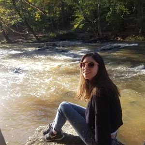 Meet your Posher, Adriana